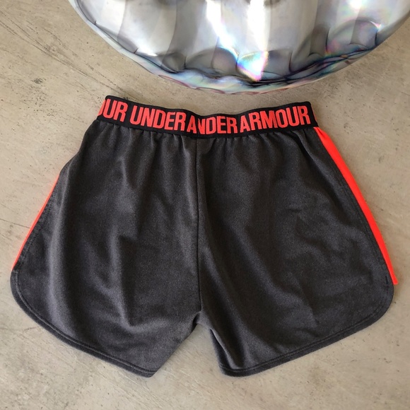 Under Armor Athletic Shorts - Picture 2 of 3